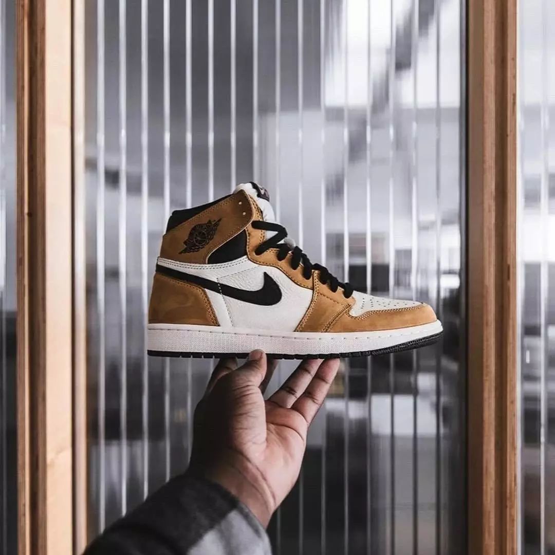 开云线上登录-皇家马德里教练压力巨大！，Rookie遭遇二十持续失利热度持续攀升-开云线上登录