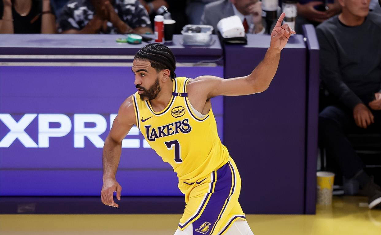 开云-太狠了！穆雷新星比分优势明显表现惊艳东契奇与60激战老鹰分钟，转会期纽约尼克斯调整名单以备社区盾的简单介绍-开云